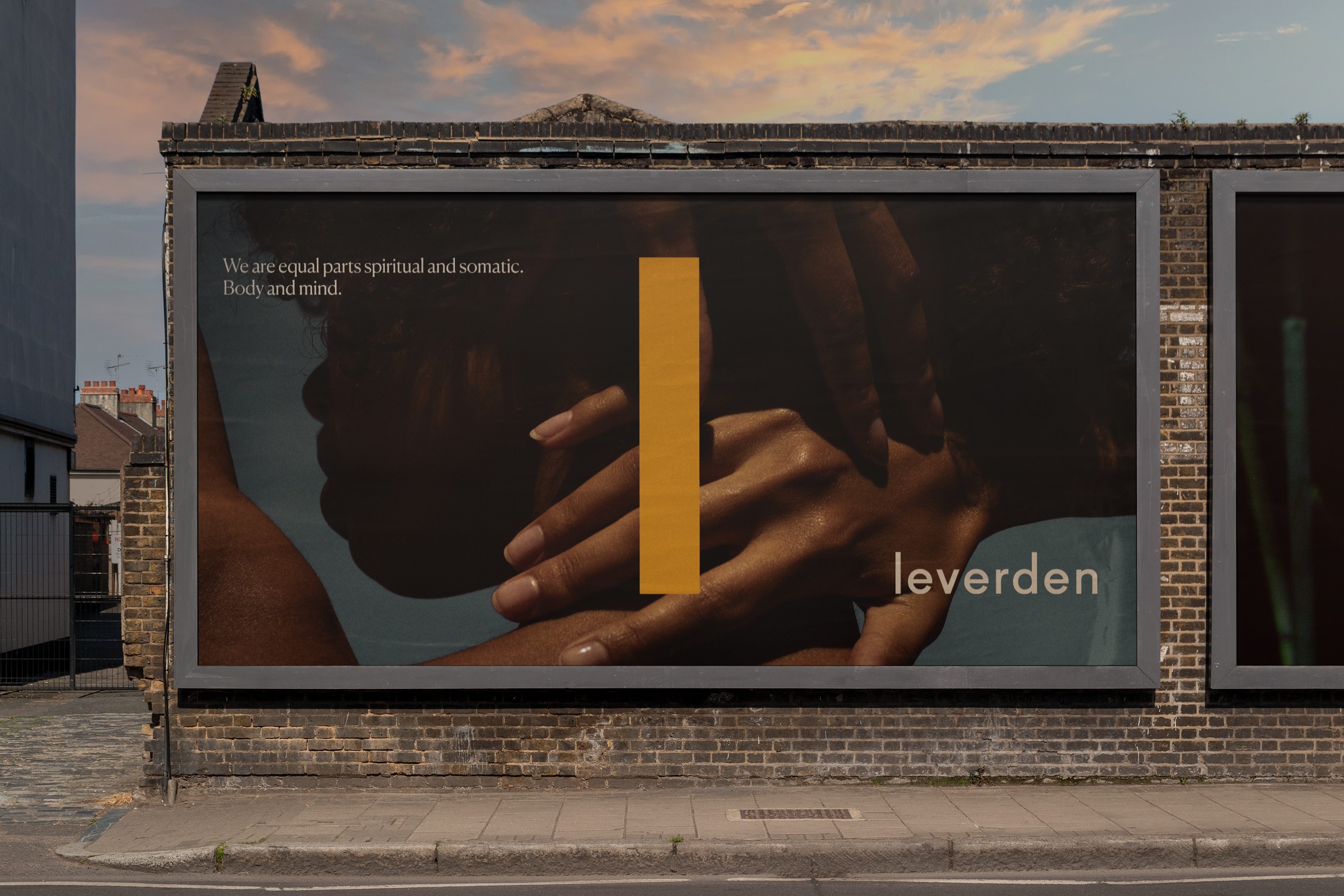 Billboard-2480 Billboard-2480